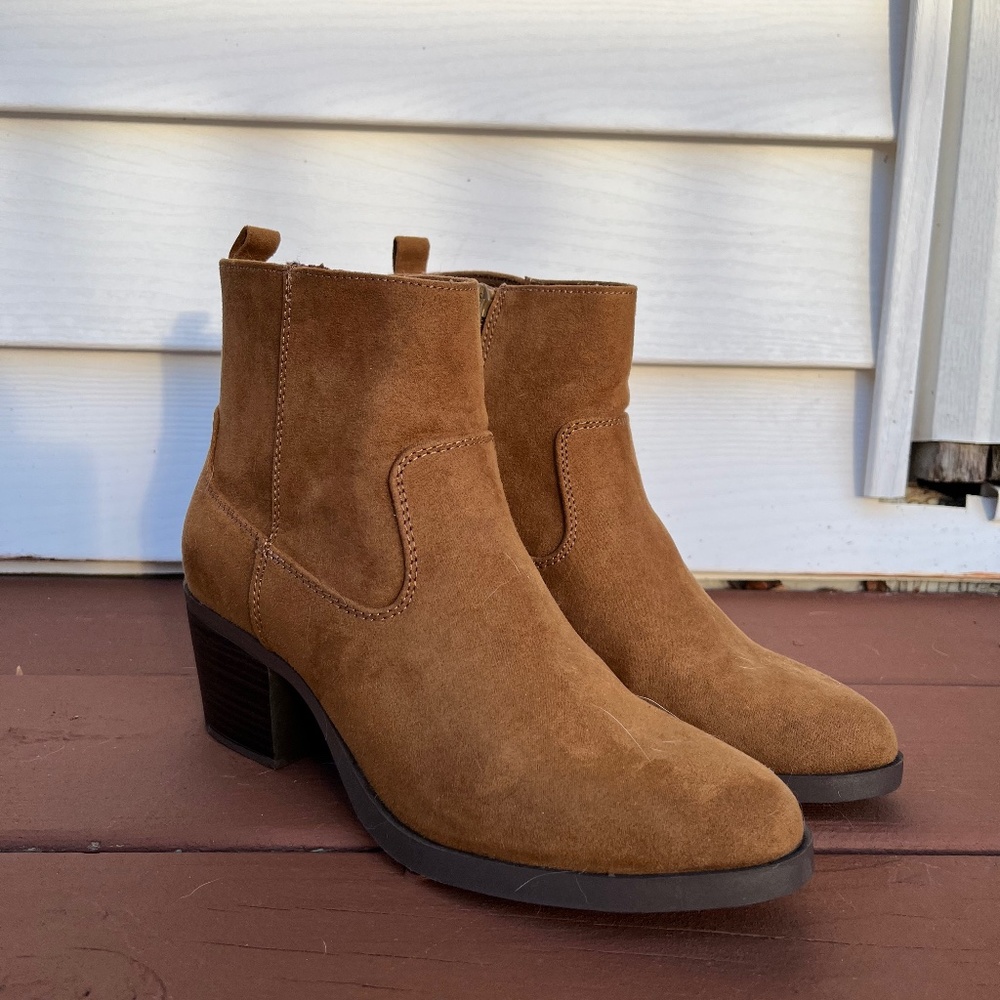 Old Navy Western Bootie